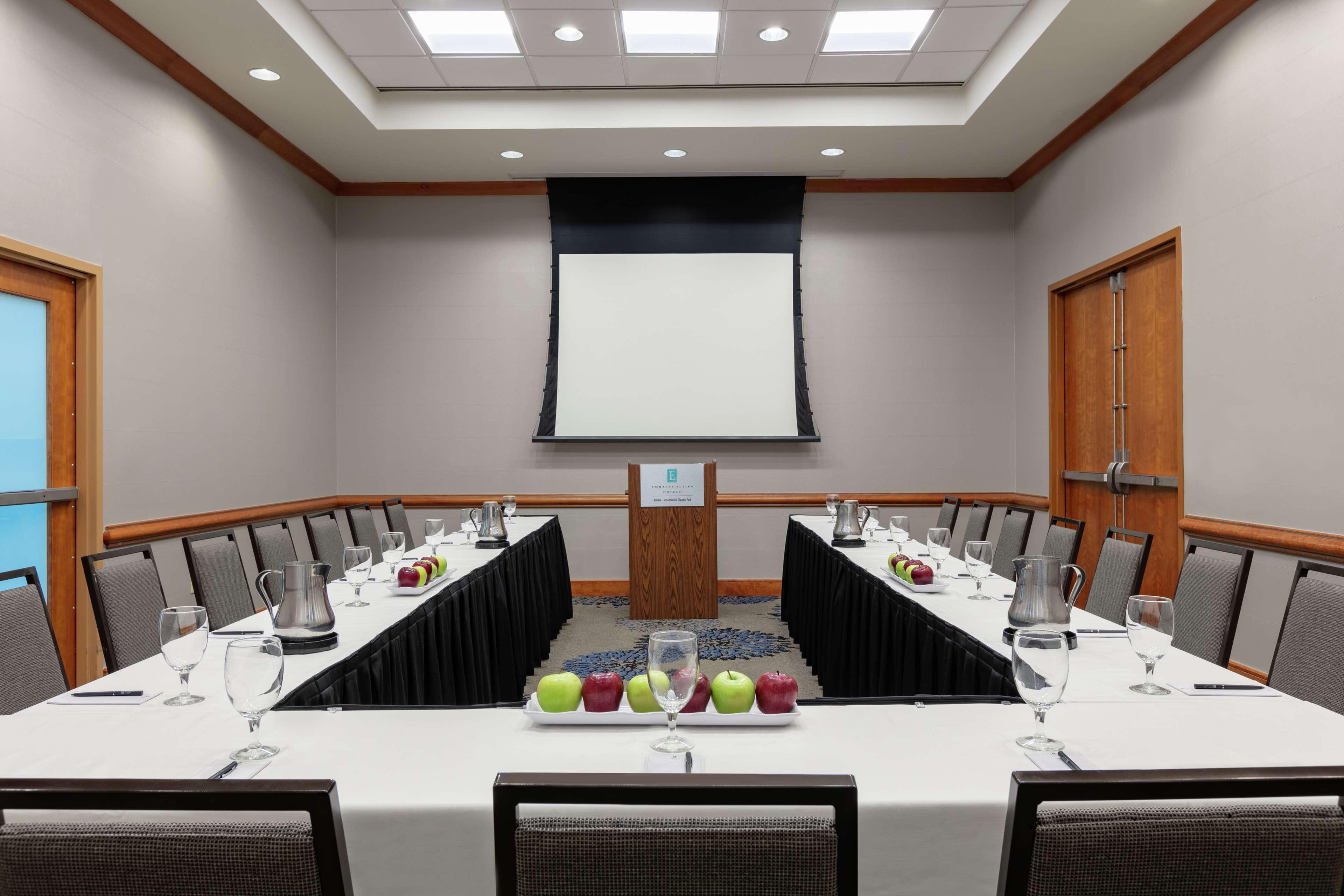 Embassy Suites By Hilton Atlanta At Centennial Olympic Park Εξωτερικό φωτογραφία
