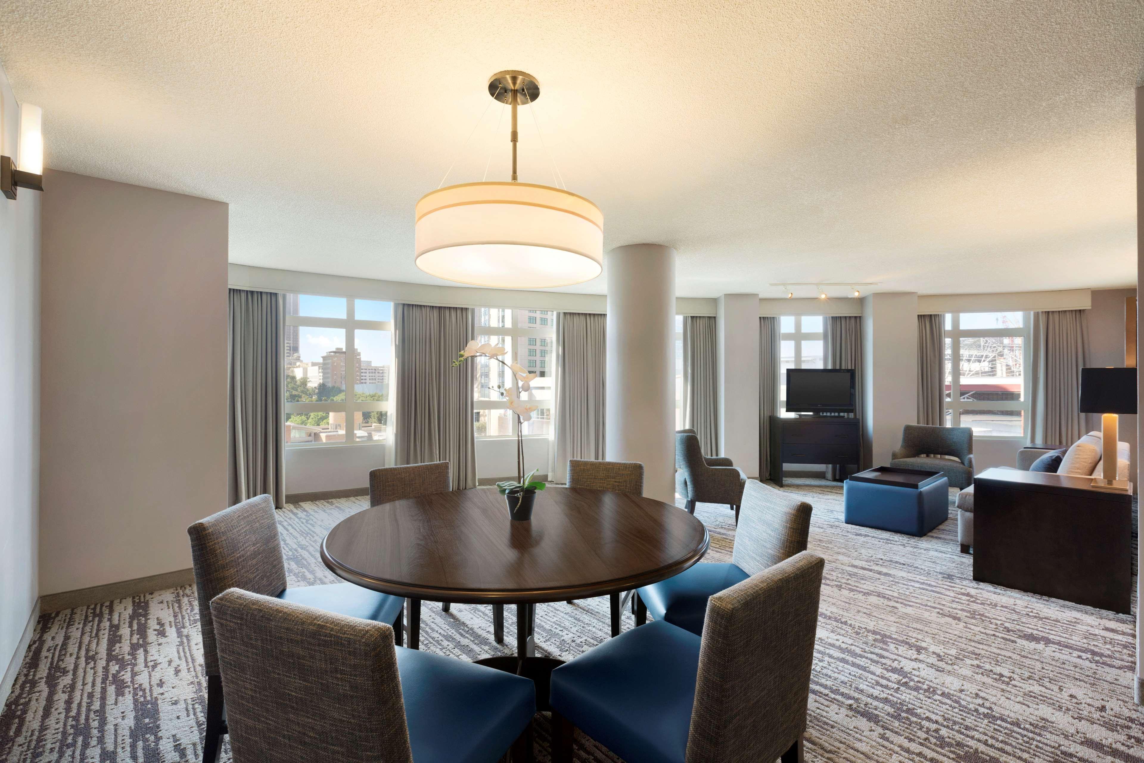 Embassy Suites By Hilton Atlanta At Centennial Olympic Park Εξωτερικό φωτογραφία