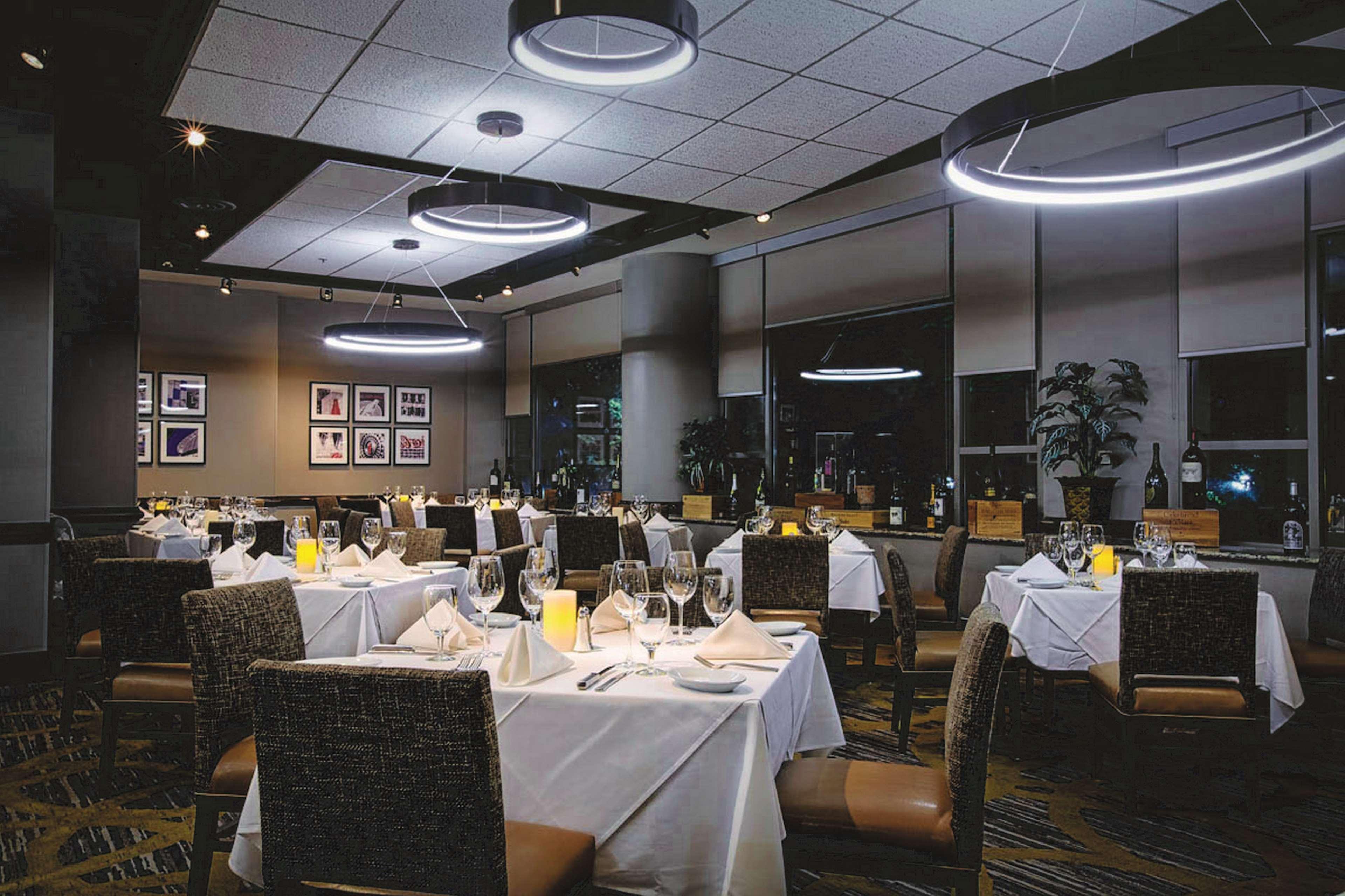 Embassy Suites By Hilton Atlanta At Centennial Olympic Park Εξωτερικό φωτογραφία