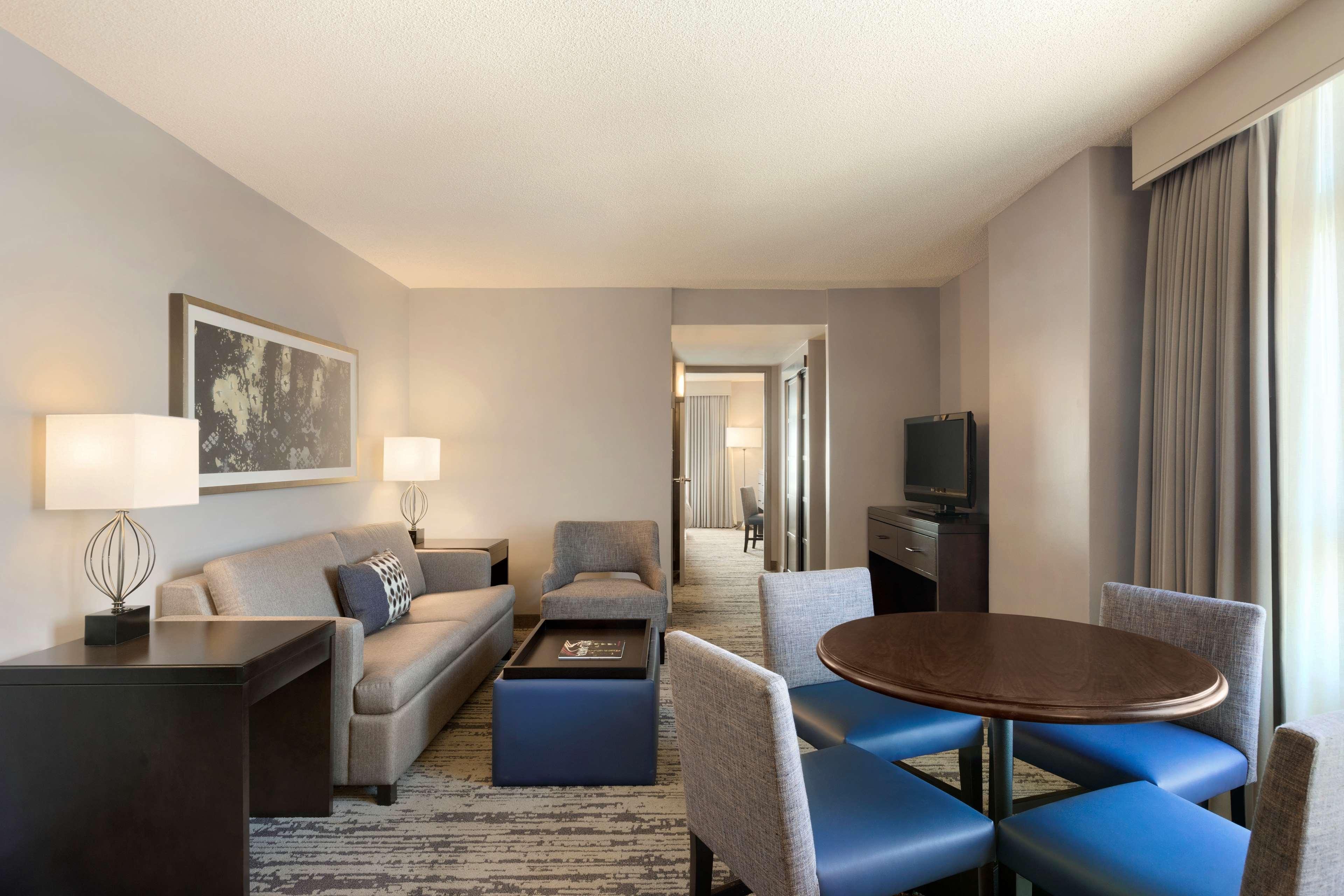 Embassy Suites By Hilton Atlanta At Centennial Olympic Park Εξωτερικό φωτογραφία