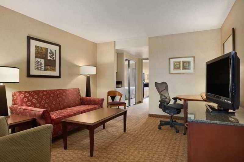 Embassy Suites By Hilton Atlanta At Centennial Olympic Park Δωμάτιο φωτογραφία